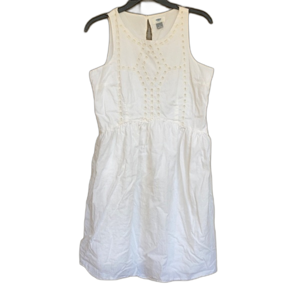 Vintage Old navy white cotton embroidered cut out dress